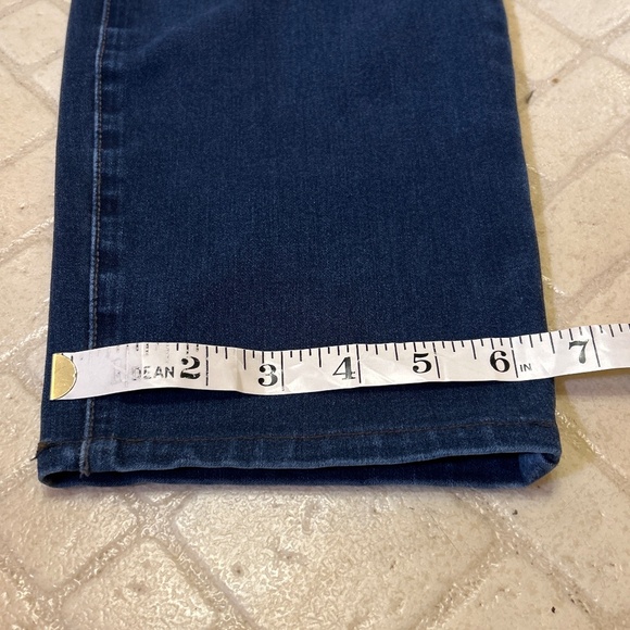 NYDJ Size 8 Jeans/Leggings - Picture 11 of 14